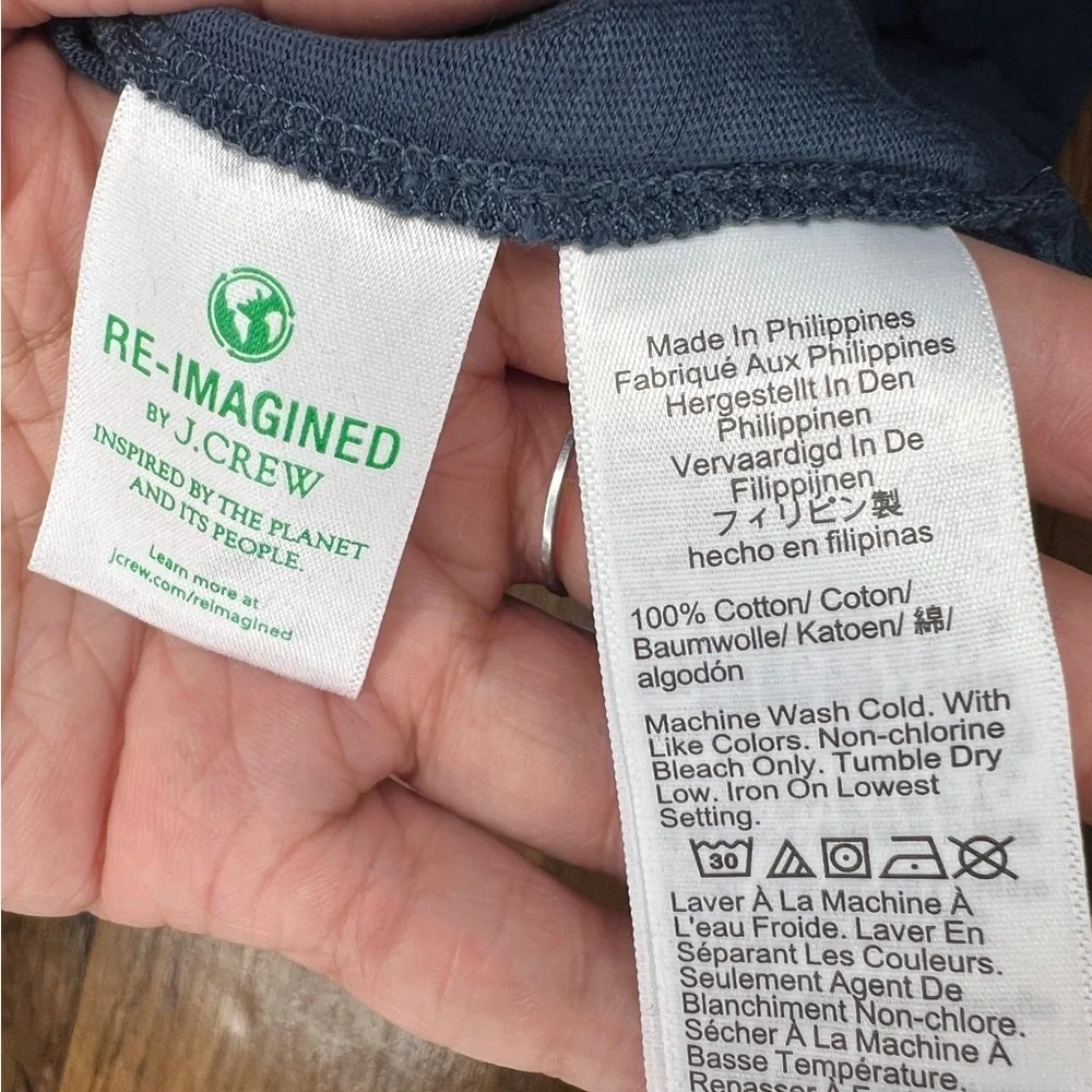 J. Crew ‘90s cropped organic slub cotton tank top. Size S